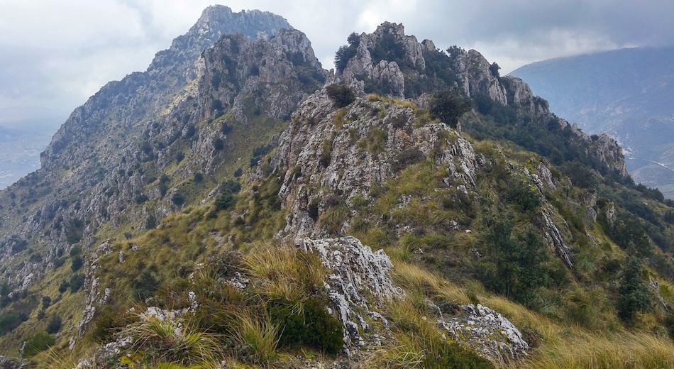 Escursione in trekking alle Creste del Mirabella con il Wwf Nord-Ovest