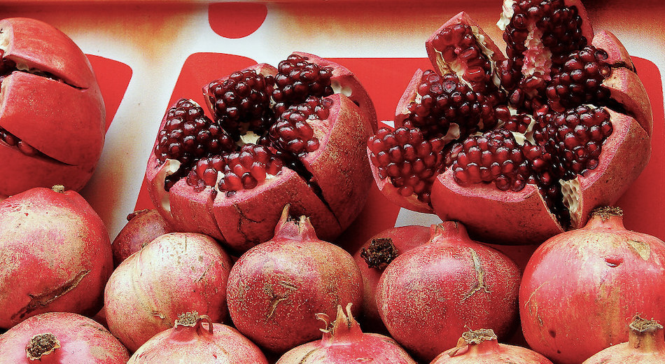 Melograno tunisino respinto al porto di Palermo, nel carico organismi nocivi