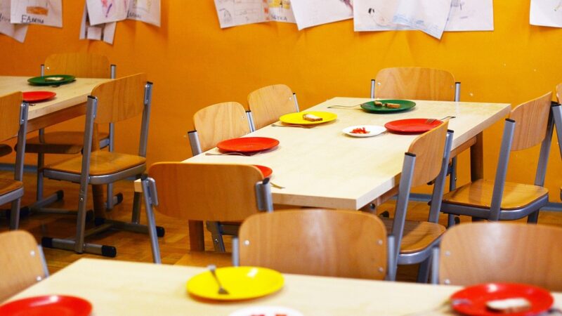 Mense scolastiche, nuovi menu green e nutrizionalmente bilanciati