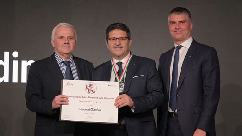 Vinitaly 2025, a Giardina (Irvo) la “Medaglia di Cangrande”